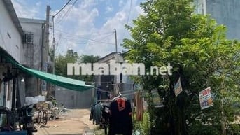 BÁN ĐẤT ẤP 4 XÃ BÀ ĐIỂM( XTT CŨ) 5×23M.