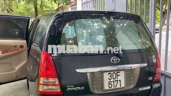 Toyota Innova 2007 G - 250000 km