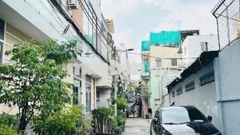 Quá Rẻ. Chỉ 8 Tỷ. DT 67m2 Cầu Nguyễn Văn Cừ, Quận 8