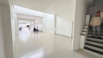 TOÀ NHÀ MẶT TIỀN NƠ TRANG LONG 6x16M 1 TRỆT 2 LẦU SIÊU RỘNG 💕💕💕