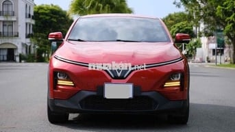 VinFast VF6 2025 Plus pin mua lướt đep