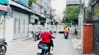HẺM XE TẢI THÔNG 6M TRƯỚC NHÀ - XÔ VIẾT NGHỆ TĨNH, BT - 45m2 - 8,6 T.Ỷ