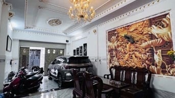 BÁN NHÀ 4 TẦNG NGUYỄN ẢNH THỦ GIÁ NHỈNH 8 TỶ 