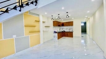 Nhà Mới Đẹp DT 4x15 1Trệt 1Đúc Lửng 3Pn 2Wc Đường Nhựa Xe Tải Đậu Cửa