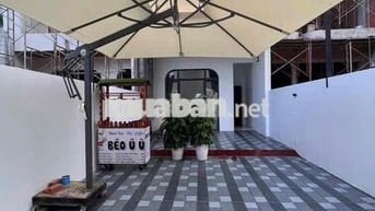 Nhà cấp 4 Định Hoà hiện đại. 2pn,sân oto mặt tiền Dx64 Bình Dương cũ