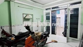 Không xem là tiếc! Nhà phố Quận 6 giá 4.xx tỷ, thương lượng nhẹ.