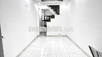 Bán Nhà Nguyễn Phi khanh Quận 1