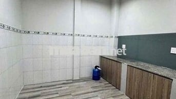 Cho THUÊ HẺM 6 M đường Dương Đức Hiền : 4 x 13 M đúc 1 Lầu