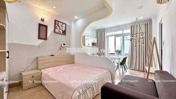 Căn Hộ 1PN Tách Bếp Ban Công 30m2 - Ngay Khu Ẩm Thực Phan Xích Long