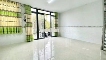 Nhà 3,8 triệu 2 phòng ngủ Cồn Khương sạch sẽ