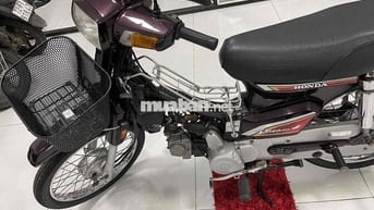 CHXMTL Honda Dream Thái