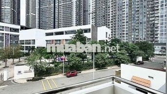 Căn hộ 1PN ban công view city, full nội thất, máy giặt riêng, gần Q1,3