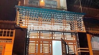 Cho Thuê Nhà Đường Thoại Ngọc Hầu, Tân Phú ( 2 Lầu, Sân Thượng, 4PN )