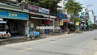 Bán nhà sát Aeon Tân Phú, hẻm thông 6m, DT 70m2 giá chỉ 6,3 tỷ.