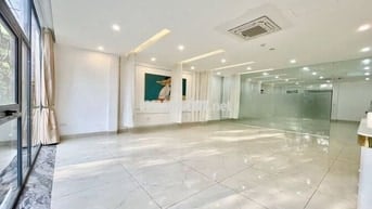 Cho thuê văn phòng tại Nguyễn Ngọc Nại sàn 90m2 tòa nhà chuyên nghiệp