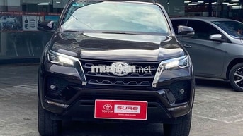 Fortuner 2020 2.4G 4x2 AT - 46.956 km - Còn Giảm