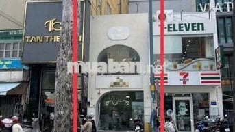 Cho thuê nhà mặt tiền Lý Tự Trọng, Phường Bến Thành, Quận 1.