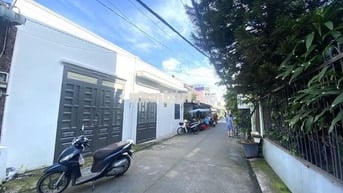 MẶT TIỀN NGANG HIẾM 11M -KẾ NGUYỄN ẢNH THỦ - KHU BUÔN BÁN ĐÔNG ĐÚC