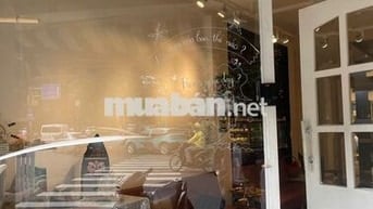 MẶT BẰNG QUẬN 1  - NGAY NGÃ 3 NHẬN DIỆN TỐT - CÓ VỈA HÈ
