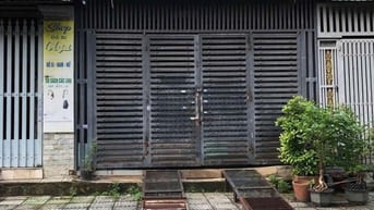 nhà 5x20m,đường An Dương Vương giá 11tr/tháng