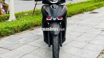 HONDA SH 160 MÀU ĐEN NHÁM CHẠY 200KM MỚI TINH