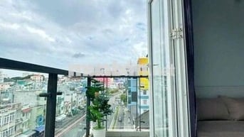 Căn hộ ban công 35m2 ngay khu sầm uất Phan Xích Long giáp Quận 1, 3