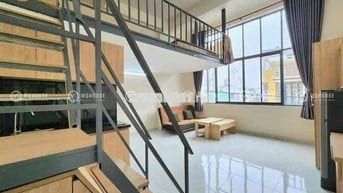 CĂN HỘ CÓ GÁC RỘNG 40m2, CỬA SỔ THOÁNG, AN NINH GẦN CẦU VƯỢT 3 THÁNG 2