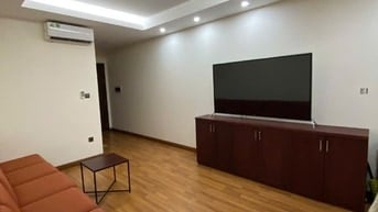 Cần tìm người ở ghép chung cư Home City Trung Kính, 70m, 2ngủ,full đồ