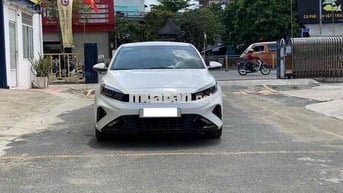 Kia K3 2024 Premium 2.0 AT - 4000 km