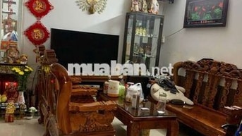 Bán nhà:4,5x20,gác suốt mặt tiền hẻm xe hơi,đường 31,Tân kiểng,Q7(củ)