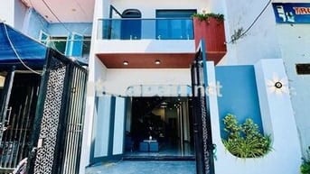 Nhà 3 Tầng MT Yên Khê Đường 7m5 Thông Thẳng Ra Biển Nguyễn Tất Thành