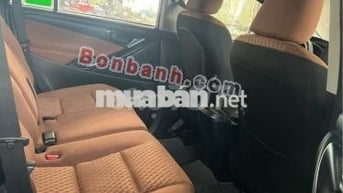 Toyota Innova 2.0E 2019