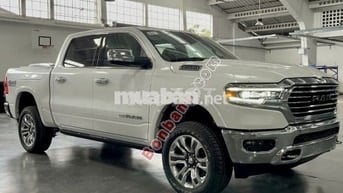 RAM 1500 Longhorn 5.7L 4x4 AT 2023