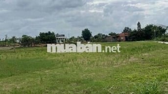Cách KCN Tân Kim 2km , Trường Bình, 130m2 thổ , chốt giá 640 triệu.