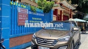 Hyundai Santa Fe 2015 2.4L 4WD - 43000 km