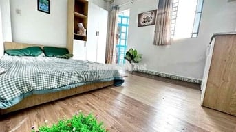 NHÀ NGUYÊN LẦU 2PN – FULL NỘI THẤT, XE HƠI ĐẬU TRƯỚC CỬA – CHỈ 7TR/TH