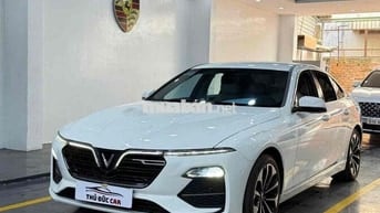 VinFast Lux A2.0 2019 Premium 2.0 AT - 60000 km
