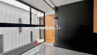CĂN HỘ 2 PHÒNG NGỦ NGAY GA METRO TÂN CẢNG- CÁCH LANDMART 81 chỉ 5 phut