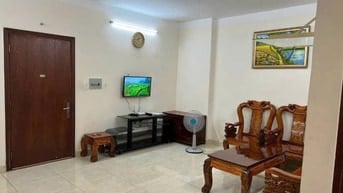 Chung cư Bàu Cát ,Tân BÌnh: 65m2,2p ngủ,ban công, giá 7tr