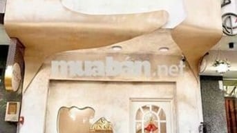 Nhà mặt tiền Võ Văn Tần, phường 5, Q3 ( đoạn 2 chiều) giá 40tr