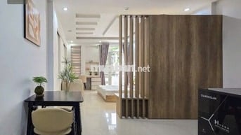Cho Thuê Căn Hộ 1PN Ban Công ở Chu Văn An gần Hàng Xanh ở Bình Thạnh