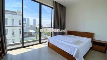 căn hộ 1 phòng ngủ gần biển, có ban công thoáng mát