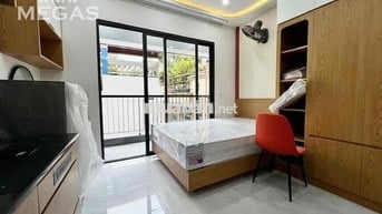 Cho Thuê Căn Hộ Một Phòng Ngủ Có Ban Công Ngay Vòng Xoay Cống Quỳnh
