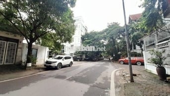 Bán nhà liền kề Văn Quán, kinh doanh, văn phòng vỉa hè, 100m2 27.5 tỷ