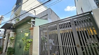 Bán gấp nhà hẻm 1 sẹc Song Hành Quận 12 Sổ riêng, 4x17, Giá tốt 3.99tỷ