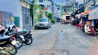 HẺM XE HƠI THÔNG NGUYỄN VĂN KHỐI, P11,GV,47,5M2 2PN,SÂN THƯỢNG 4.35 TY