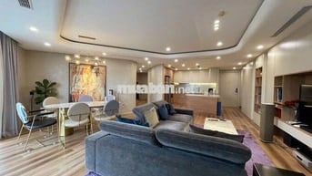 Em cần cho thuê căn hộ cao cấp tại wartermark tây hồ giá chỉ 2000$