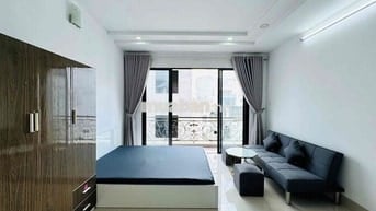 Căn Hộ Stu Ban Công 35m2 FullNT Rộng Thoáng Hẽm Oto An Ninh Gần PVĐ