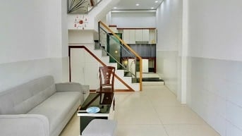 BÁN NHÀ ĐẸP 2 LẦU 4 PHÒNG NGỦ – ĐƯỜNG NHỰA 6M – DIỆN TÍCH 36M² 