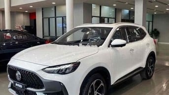 MG HS 2024
